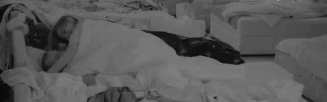 Sin Zlate Petrović zatresao krevet sa Sarom Stojanović! On joj je PETI s kojim je imala odnose u rijalitiju