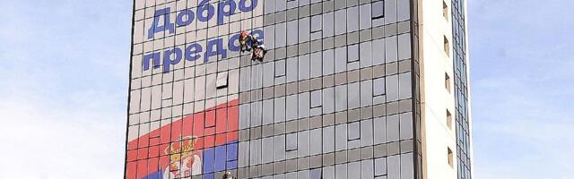 "Poslednje utočište uzdrmane vlasti" - Kako izgleda režimska kampanja za lokalne izbore?