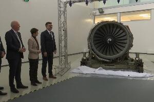 Немци поклонили авио-мотор од пет тона, Ваздухопловна академија шири обуку и знање