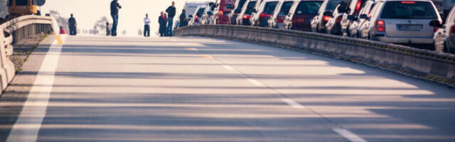 HAOS U TUNELU ŠARANI! Izbio veliki požar! U SMERU KA BEOGRADU VELIKI ZASTOJ! (VIDEO)