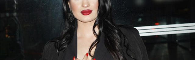 MLATI PARE, A NE RASPOLAŽE SVOJIM NOVCEM! Šok-ispovest mlade pevačice!