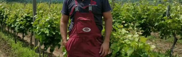 Glumac život u Beogradu zamenio selom: Gaji stoku, pravi domaće kobasice i vino, Andrija Milošević ga podržava