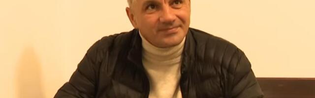 ALEKSANDAR JE BIO GOLMAN I ŠMEKER SA ZVEZDARE, A ON JE POSTAO BESKUĆNIK: Ceduljica koju je našao u džepu mu je zauvek promenila život (foto)