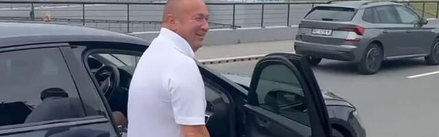 "Ostavila me Slađa, idem u ludnicu" Đani šokirao izjavom na aerodromu: Sav u belom, zlatni sat sija na ruci