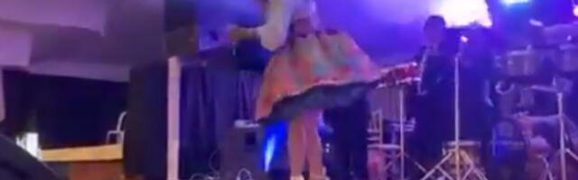 PEVAČICA ĐUSKA U KAFANI, A ONDA KREĆE LOM, SVE SE LJULJA I TRESE! Snažan zemljotres pogodio PERU, ima MRTVIH, urušile se kuće, hiljade ljudi bez struje! (VIDEO)
