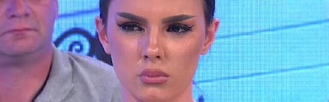 ŠOK NAD ŠOKOVIMA! Anita Stanojlović se javno odrekla porodice, a ovo je imala da poruči SINU!