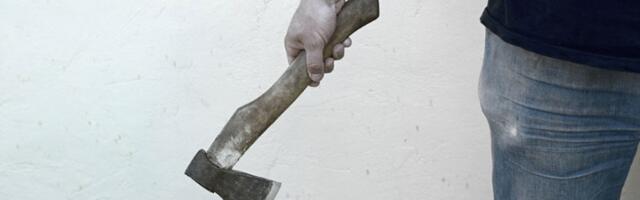 UŽAS U NEMAČKOJ: Sirijac napao putnike sekirom u vozu, ima ranjenih!