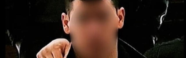 PREMA EVIDENCIJI I RANIJE IMAO SUKOBE SA POLICIJOM Bušio im gume, pokušao da demolira auto a sada je policajca  isekao mačetom