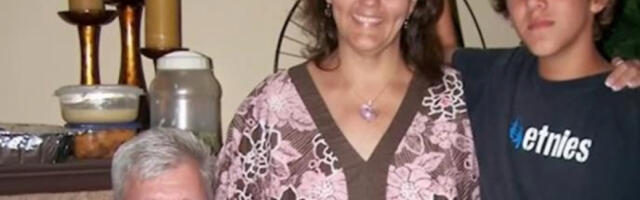 "ZAŠTO?“ – BIO JE MAJČIN KRIK PRE SMRTI! Ubio roditelje čekićem, pa napravio žurku od 60 ljudi pored mrtvih tela