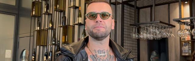 Pevač važi za najvećeg šmekera na estradi, a oblači se u second hand radnjama: Vuneni kaput kupio za 2.000 din