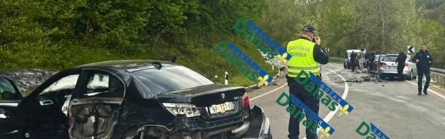 Teška nesreća na putu Novi Pazar–Raška: sudar četiri vozila, kolone