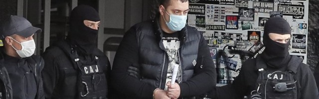 VELJA NEVOLJA UMISLIO DA JE KAO TITO I PUTIN! Belivuk ima blindirano vozilo poput onog koje KORISTE NAJVIŠI DRŽAVNI ZVANIČNICI!