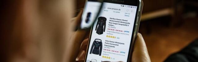 Muškarac preko interneta poručio telefon, a oni što mu je stiglo ostaviće vas u šoku! Ovako nešto do sada nije viđeno!