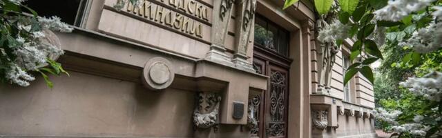 Učenici Treće gimnazije stupili u 24-časovnu blokadu