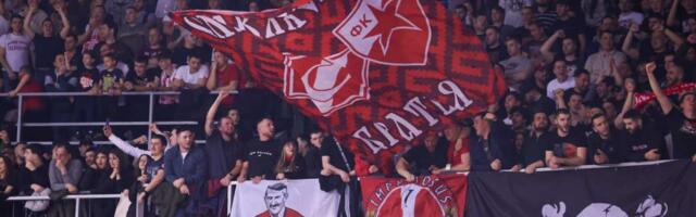 POTEZ ZA POŠTOVANJE! Delije odale počast Zoranu Vujoviću, nastradalom navijaču Partizana! (FOTO)