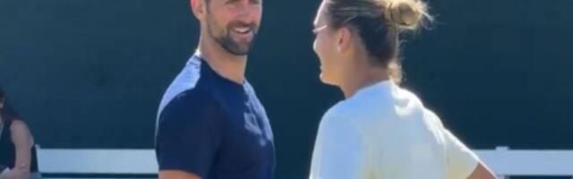 Susret o kojem se priča: Pogledajte kako su se pozdravili Novak Đoković i Arina Sabalenka