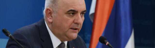 Минић најавио предлог закона за враћање достојанства српским борцима