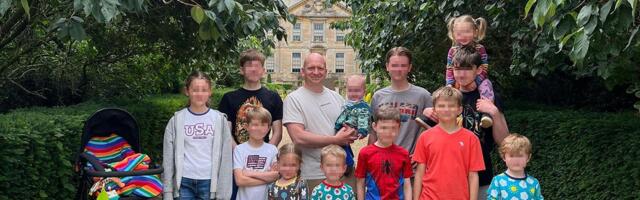 Trudna sa 14. detetom u 46. godini, iako je muž operisan: Lekari su rekli da je nemoguće, ali porodica raste