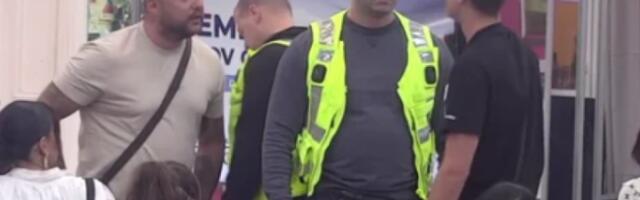 OBEZBEĐENJE JEDVA OBUZDALO PODIVLJALOG ASMINA! Voditeljka prebledela od straha, nastao neviđeni LOM tokom emisije!
