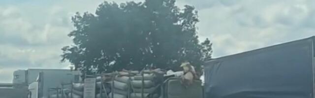 KAMION SLETEO S PUTA! Teška nesreća na auto-putu ka Beogradu