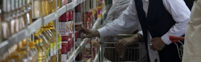 Prodavačica mu promenila sudbinu jednom rečju: Ušao u radnju da kupi šargarepu, izašao bogatiji za 130.000 evra