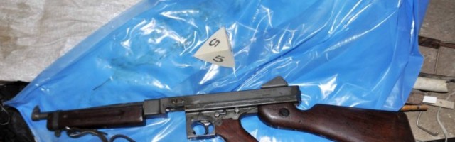 PRONAŽENO ORUŽJE U BUJANOVCU! Sakriveno u dušeku u starom mlinu!