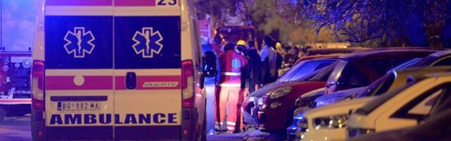 Udes u Ustaničkoj, mladić i devojka teško povređeni