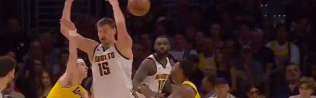 To je magija? To je čudo? Ma, to je Nikola Jokić! Srbin oduševio svet novom asistencijom bez gledanja iza leđa