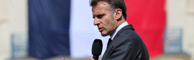 Макрон позива на „дан без екрана” и забрану друштвених мрежа за децу