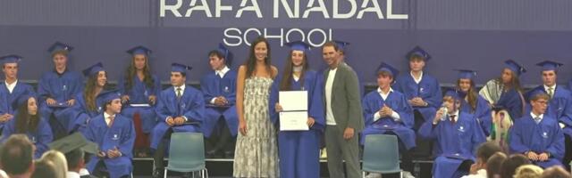 Ana Ivanović zablistala na ceremoniji, a pored nje – Rafa Nadal! /VIDEO/
