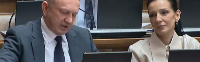 Šta je Dragan Đilas pitao u Skupštini?