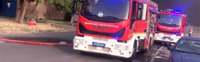 Zapalio se automobil na Novom Beogradu