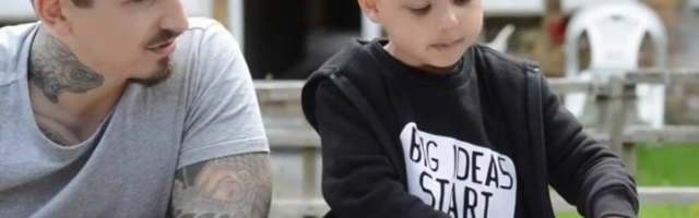 MALI GENIJE! Ima ČETIRI GODINE, a zna abecedu na TRI JEZIKA, čak je i počasni član MENSE!