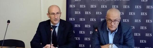 A. Milanović: Srpski jezik, književnost i kultura nad ambisom?