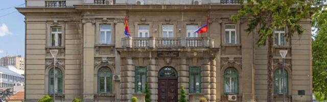 Tender za izradu tabli sa nazivima ulica u Nišu ponovo dobila - firma iz Beograda