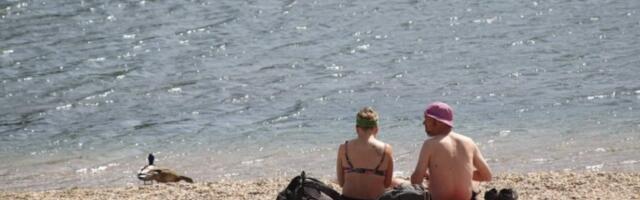 SUTRA POČINJE SEZONA KUPANJA! Građani se upozoravaju da danas izbegavaju kupališta – evo i zbog čega!