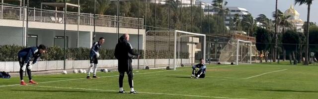 Fudbaleri Čukaričkog stigli u Antaliju na pripreme: Zavirite na trening!
