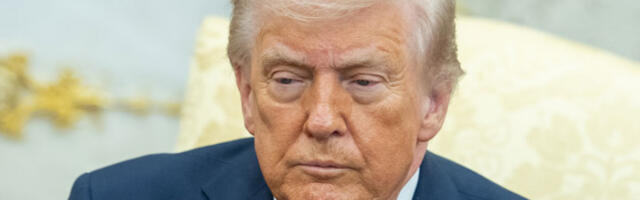 Трамп поручио Нетанјахуу: Обустави нападе на иранска енергетска постројења