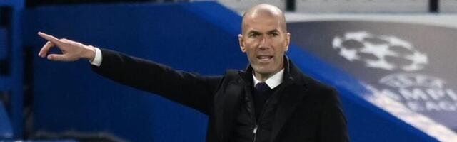 Praznična bomba: Zidan od leta na klupi Pari Sen Žermena!
