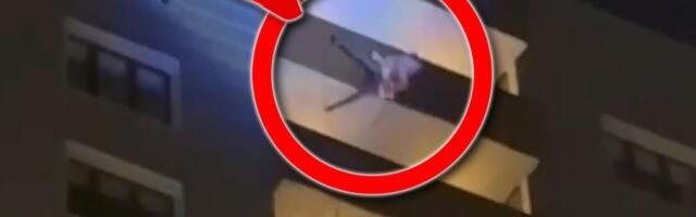 TRAGEDIJA U RUSIJI: Mladić obučen kao Deda Mraz pao sa 24. sprata i poginuo, stravičan video kruži društvenim mrežama! (VIDEO)