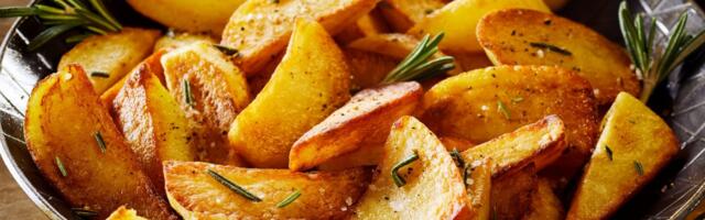 Restoranski trikovi za savršen pire i hrskavi krompir iz rerne: Ovo su greške koje svi pravimo