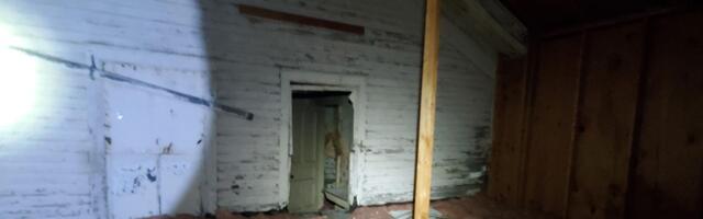 Našao skriveni prolaz na tavanu, a onda mu se život "pretvorio" u horor: Čovek nije verovao svojim očima!