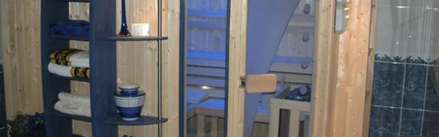 Zavirite u RASKOŠNI DOM naše pevačice: Ima veliku PRIVATNU SAUNU, ni sama ne zna koliko soba, a sa svih strana blješte Svarovski kristali!