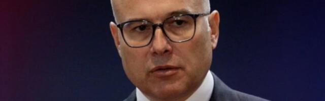 VUČEVIĆ O PRODAJI NIS-a Raduje nas vest da će Gazprom njeft naći kupca, stideće se laži oni koji su ih izgovarali