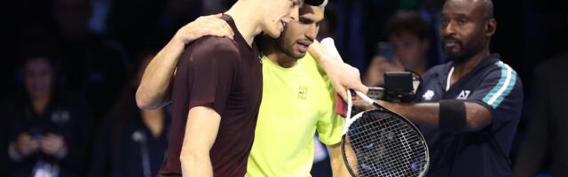 Ne može bez Novaka: Alkaras prekršio pravilo intervjua samo da bi odgovor bio - Đoković! /VIDEO/