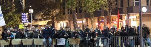 Blokaderi u panici: Političku nemoć pretvorili u otvorenu antisrpsku histeriju