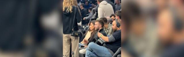 Sin Željka Obradovića bodri crno-bele iz Arene!