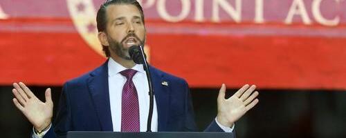 IGOR DODIK: TRAMPOV SIN DOLAZI NA MOJ LIČNI POZIV Organizacioni sekretar SNSD kaže da "sarajevski krugovi pokušavaju da naprave teoriju zavere"