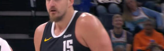 Ovo je trenutak kada je Jokić podivljao: Igrač Minesote dobro prošao, Bog ga pogledao (VIDEO)