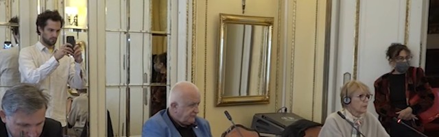 Dok Kurti maltretira Srbe, njegova supruga u Beogradu promoviše knjigu
